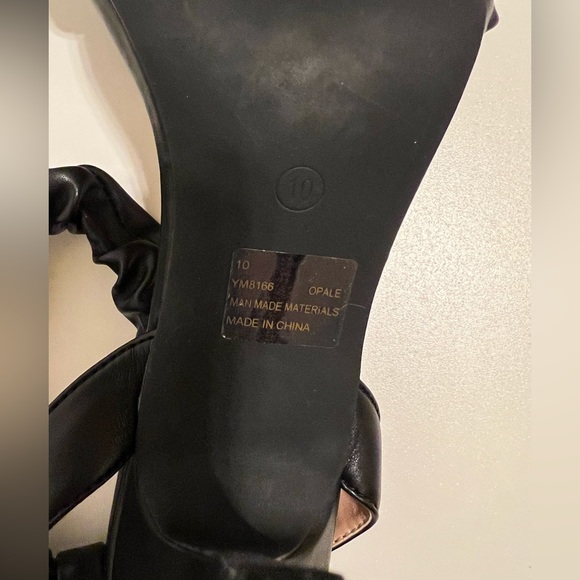 Cape Robbin Opale Square Open Toe Black Heels/Sandals, Size 10 - Picture 5 of 12